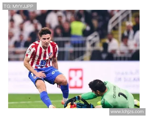 欧联杯惊心动魄皇马逆转切尔西补时绝杀引发争议判罚全场沸腾